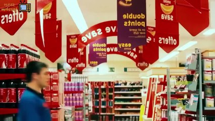 بيكتشف انه بيقدر يوقف الزمن ويجمد كل الستات اللي حواليه فبيقرر يستغل الموضوع لصالحه _ ملخص فيلم