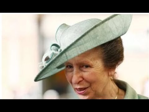 La princesse Anne admet les pressions auxquelles sont confrontées les jeunes femmes royales - Toujo