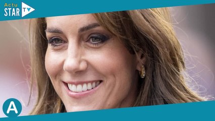 PHOTOS Kate Middleton sublime en émeraude, elle affirme son nouveau look lors d'une apparition très