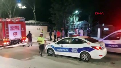 Le conducteur de la voiture qui a percuté le poteau électrique sur le trottoir à Üsküdar a été blessé
