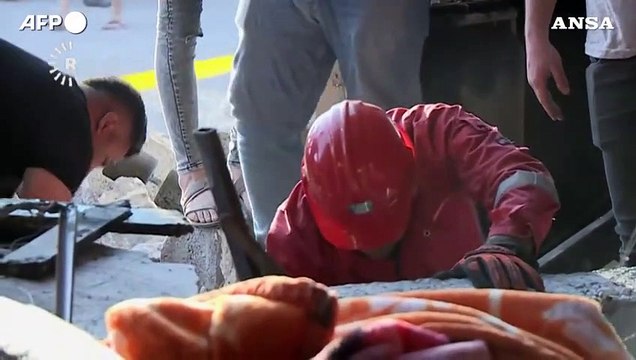 Iraq, almeno 100 morti in un incendio durante una festa