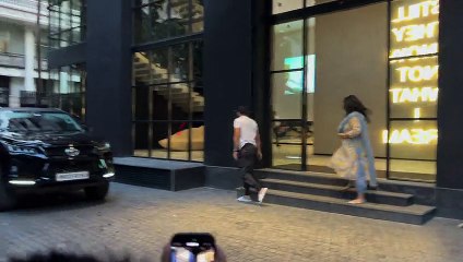 Ranveer Singh's Surprise Visit to Excel Office