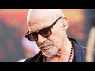 Florent Pagny sorti de clinique : ses nouvelles inquiétantes de sa santé, "Le cancer est tenace"