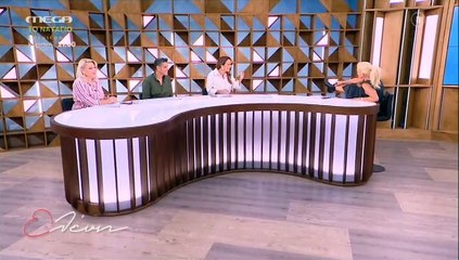 «Κάγκελο» η Μενεγάκη:  «Έβγαλε μάτι» το στυλιστικό ατόπημά της