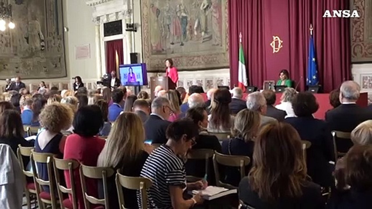Garante per l'Infanzia: "Non e' il minore straniero che deve provare l'eta'"