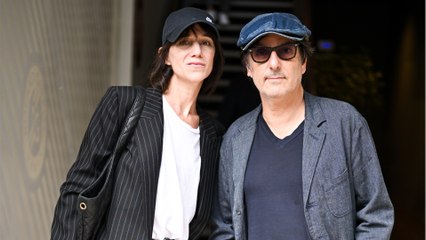 Yvan Attal, ce qu'il ne supporte pas depuis qu'il est en couple avec Charlotte Gainsbourg, "Ça me soûle"