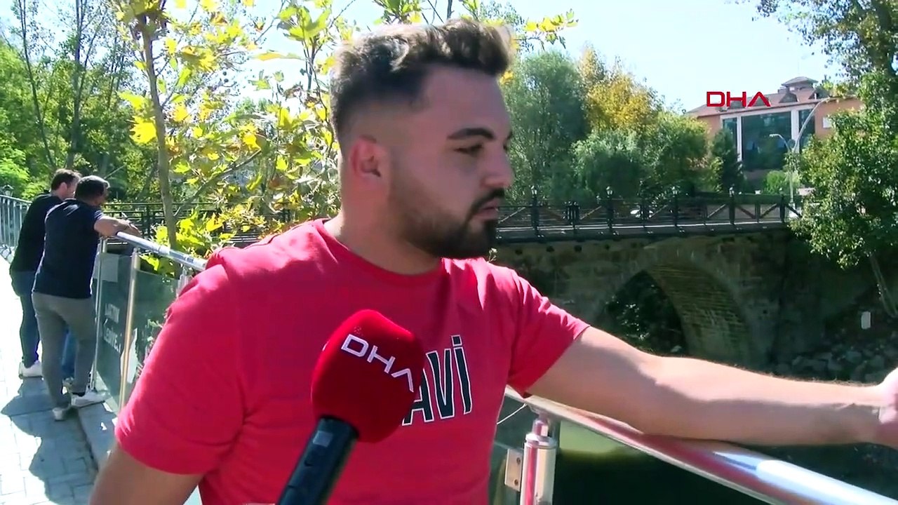 Mort de poissons dans la rivière Bartın