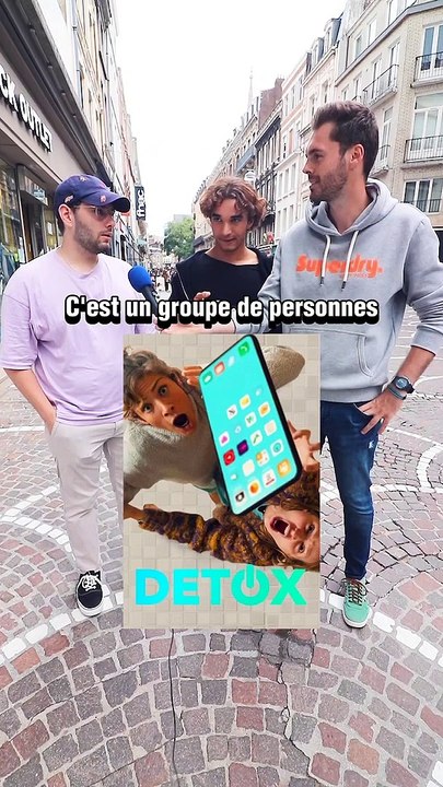 DÉCOUVERTE DE SERIES 