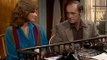 Newhart - 1x02 - Mrs. Newton's Body Lies A-Mould'ring in the Grave
