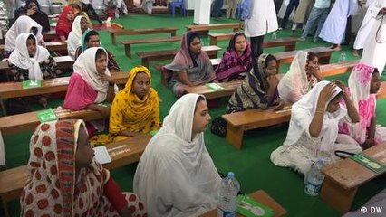 Bangladesh: A visit to a madrassa for transgender persons