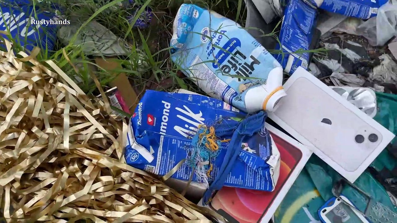 Found a lot of cell phones in the trash || Restoration broken phone Samsung