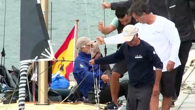 El Rey Juan Carlos I regresa al puerto tras su primera jornada en altamar