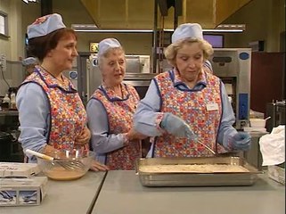 Dinnerladies S02E08 - Christine