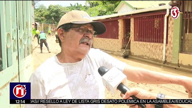 Vecinos de Desamparados afectado por el agua 27 setiembre 2023