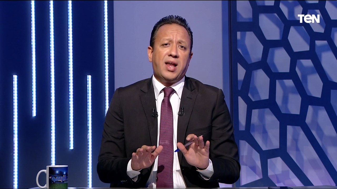 "الفار ماشي بالمزاج".. تعليق ناري من إسلام صادق على الأداء التحكيمي في مصر