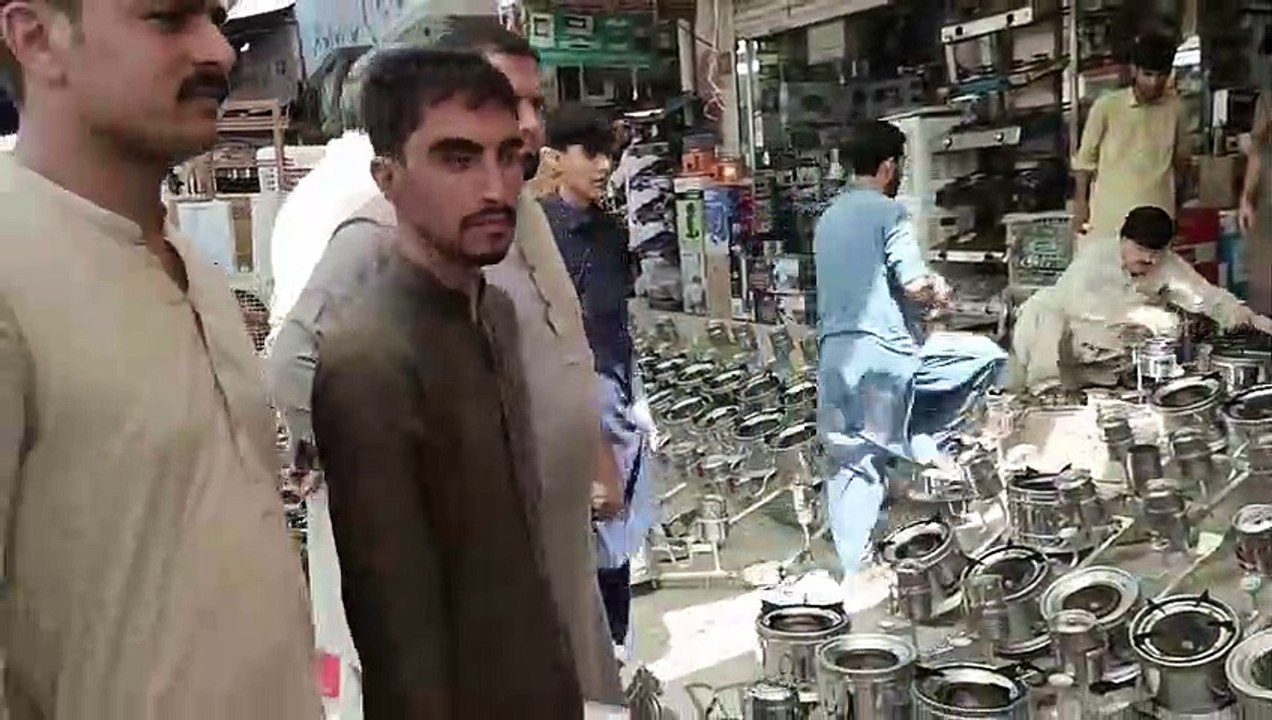 Bgair_Gas_Bijli__Ky_Chalny_Waly_Choly_Pakistan_Agye___Irani_Stove_Wholesale_Market_In_Pakistan__(480p)