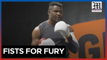 Download Video: Mike Tyson trains MMA star Ngannou ahead of fight with Fury