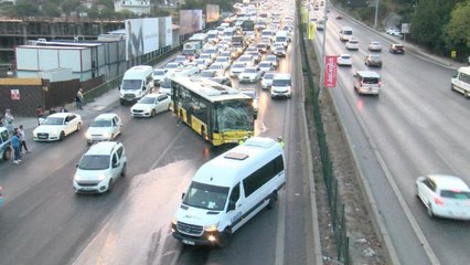 Kadıköy’de trafiği felç eden kaza