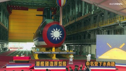 شاهد: تايوان تكشف عن أول غواصة محلية الصنع بكلفة 1.5 مليار دولار