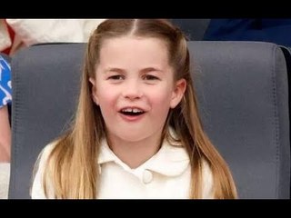 L'adorable camarade de jeu royal de Charlotte qu'elle a vu tous les jours à l'école a un lien avec L