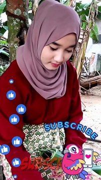 neng melda gadis manis berkumis tipis