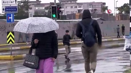 İstanbul'da beklenen yağış başladı