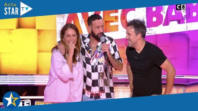 TPMP Alex Goude s’emballe et met une main aux fesses de Valérie Benaïm, les chroniqueurs s'expliqu
