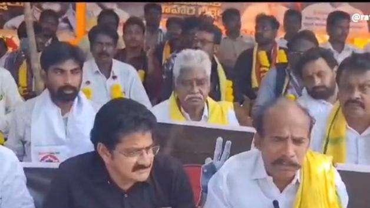 తూర్పు గోదావరి జిల్లా: ''అక్టోబర్ లో వైసీపీ ప్రభుత్వం రద్దు...! ''