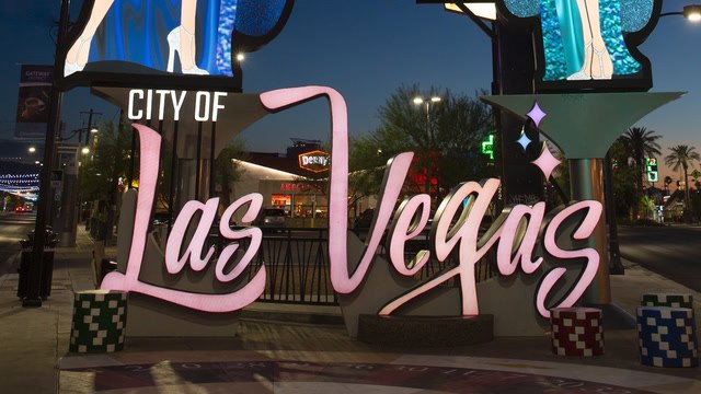 Canelo Alvarez returns to the ring on Saturday night against Jermell Charlo