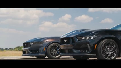 VÍDEO: Esto va en serio... Drag Race entre dos Ford Mustang con muuuchos caballos