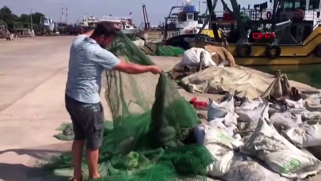 3 tonnes, soit 250 kilos de riz ont été retrouvées dans 65 sacs pris dans les filets des pêcheurs.