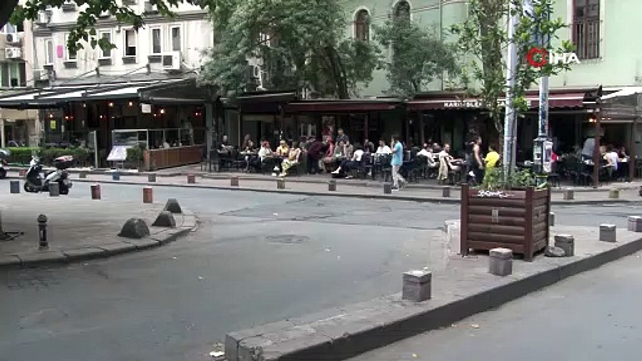 İstanbul Beyoğlu Cihangir'de silahlı saldırı: Yaralılar var!