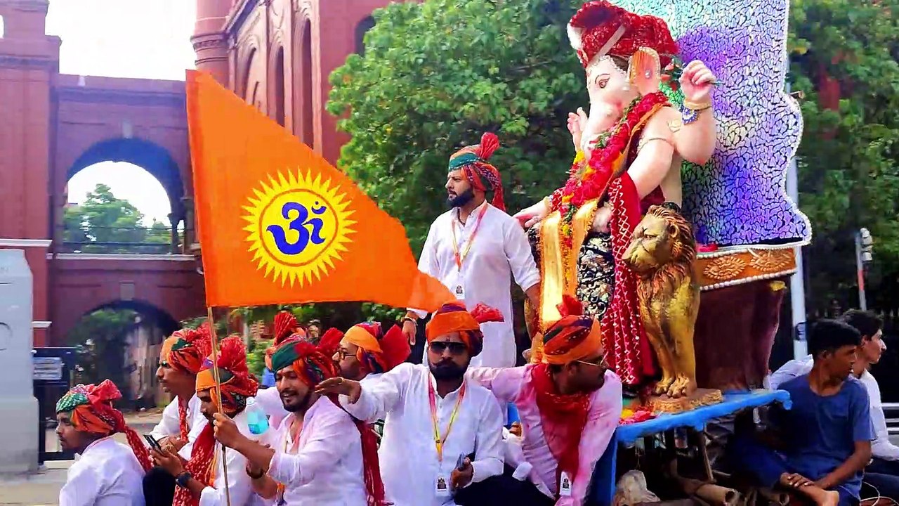 Ganpati Idols Immersion Chennai India Ganesh Chaturthi