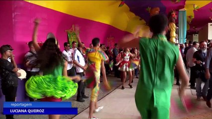 Raquel Lyra faz anúncios no movimento Ouvir para Mudar