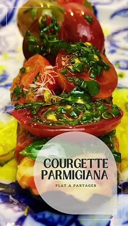 Salut Toi! ️  Aujourd’hui c’est  Courgette à la Parmigiana ️ 