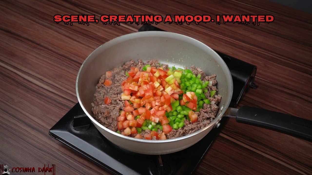 Bolinho Frito com massa de Mandioca  e Recheado com Carne Moída- Receitas Dark