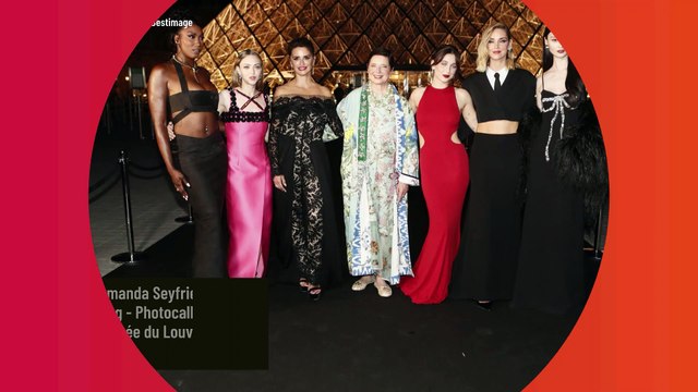 Aya Nakamura : Ventre à l'air et collier serpent, l'égérie Lancôme impose son style face à Penélope Cruz