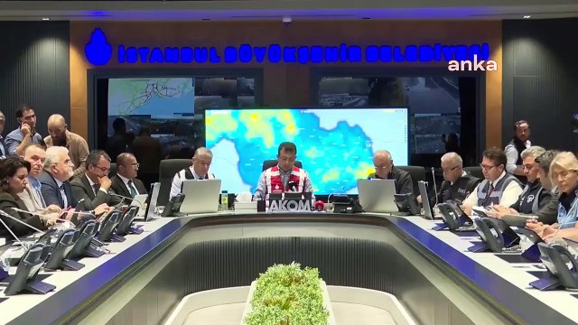 Fortes pluies à Istanbul... İmamoğlu a fait une déclaration depuis Akom : ＂Cette fois, la pluie a augmenté jusqu'à dépasser 200 kilogrammes en deux heures＂