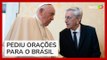 Caetano Veloso recebe benção do Papa Francisco no Vaticano