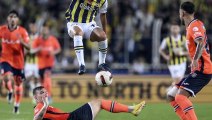 Son Dakika: Kanarya ilk yarıda fişi çekti! Süper Lig'in 3. hafta erteleme maçında Fenerbahçe, RAMS Başakşehir'i 4-0 mağlup etti