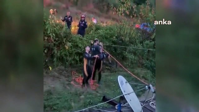 Les travailleurs bloqués à Arnavutköy après la pluie à Istanbul ont été secourus