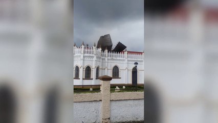 ext-torbellino-se-lleva-techo-de-iglesia-en-heredia-280923