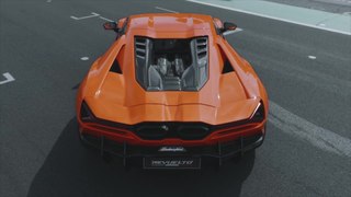 Lamborghini Revuelto - la prova in pista del Factory Driver Andrea Caldarelli