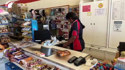 Flood-affected communities in the Murray River urging tourits to return