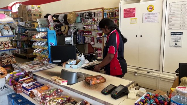 Flood-affected communities in the Murray River urging tourits to return