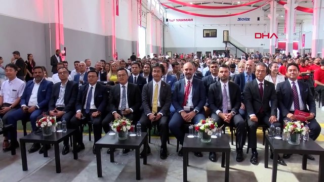 İZMİR-YANMAR, TÜRKİYE'DEKİ YENİ TRAKTÖR FABRİKASINI İZMİR'DE AÇTI