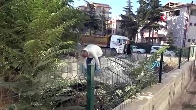 Tartıştığı kardeşini silahla yaralayıp polise teslim oldu