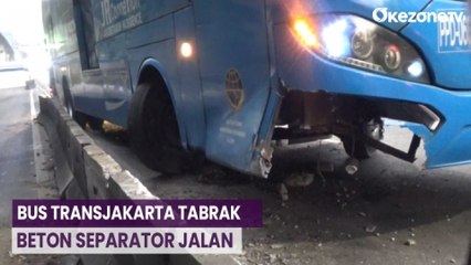 Kecelakaan Bus Transjakarta Tabrak Beton Separator Jalan di Palmerah