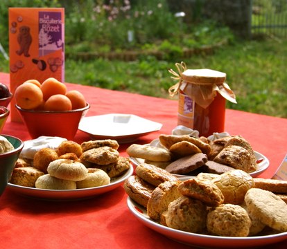 La biscuiterie du Rozet à Montmeyran, artisanale et bio, sans aromes, ni huiles essentielles.