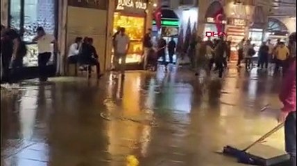 Kapalıçarşı ve Tahtakale'yi su bastı